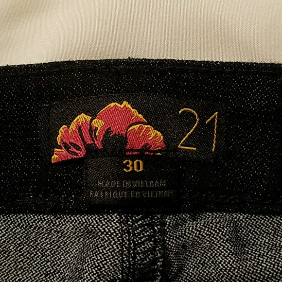 Jeans - Picture 3 of 3